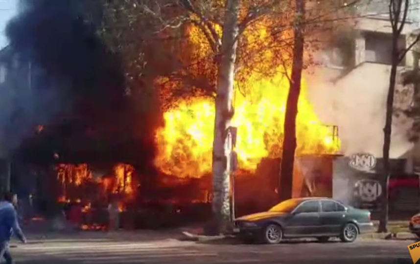 Три взрыва прогремели в кафе в центре Бишкека: подробности, видео