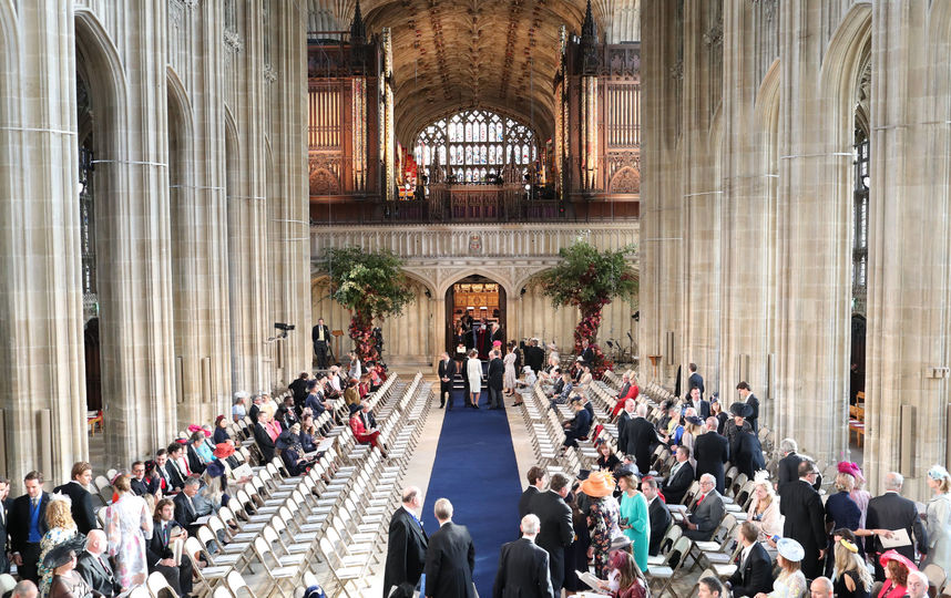 Гости на свадьбе Принцессы Евгении. Фото AFP