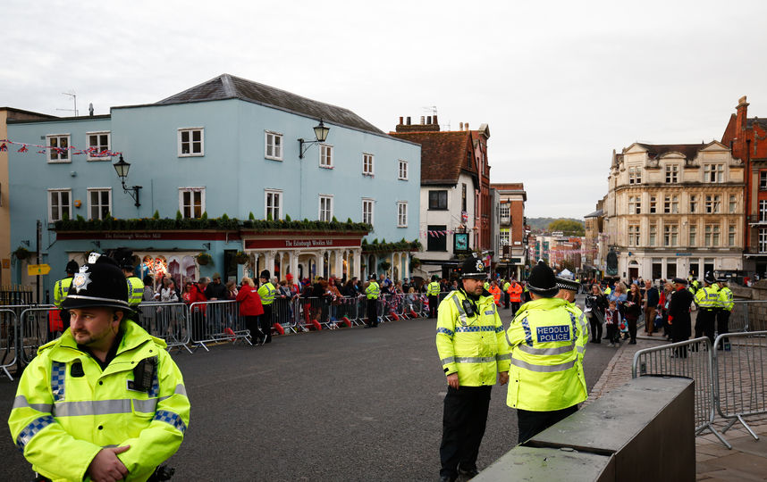 Сегодня замуж выходит 28-летняя внучка Елизаветы II. Фото AFP