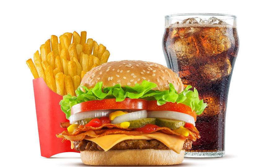 Фастфуд. Фото Getty