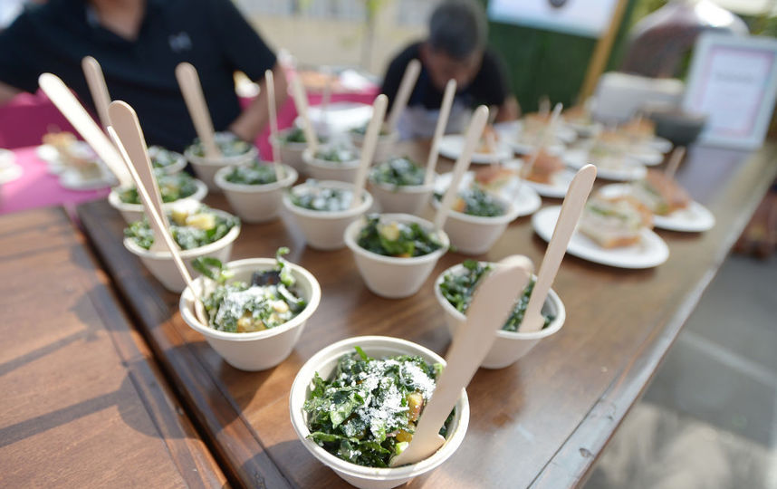 Средиземноморская кухня богата овощами, фруктами, орехами и рыбой. Фото Getty