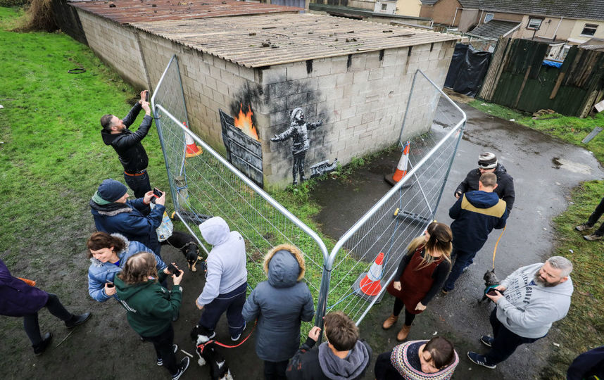 Работы Бэнкси. Фото Getty