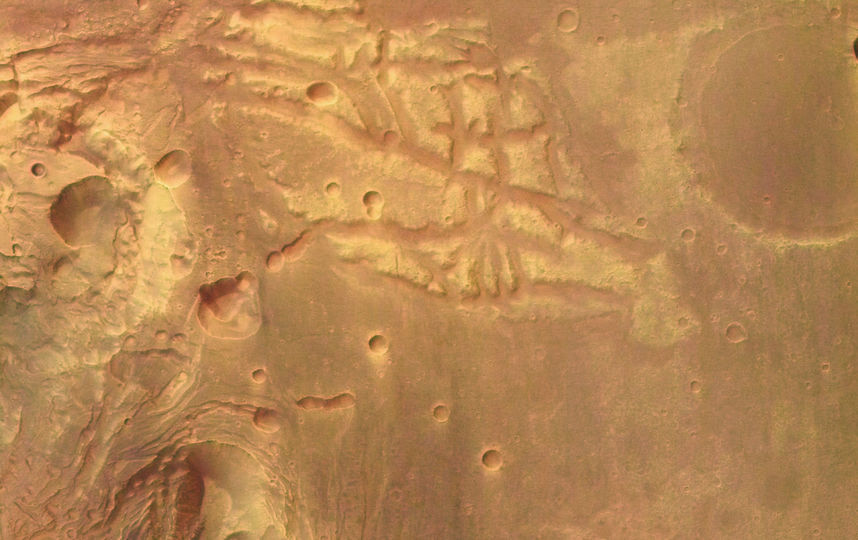 Поверхность планеты Марс. Фото Getty