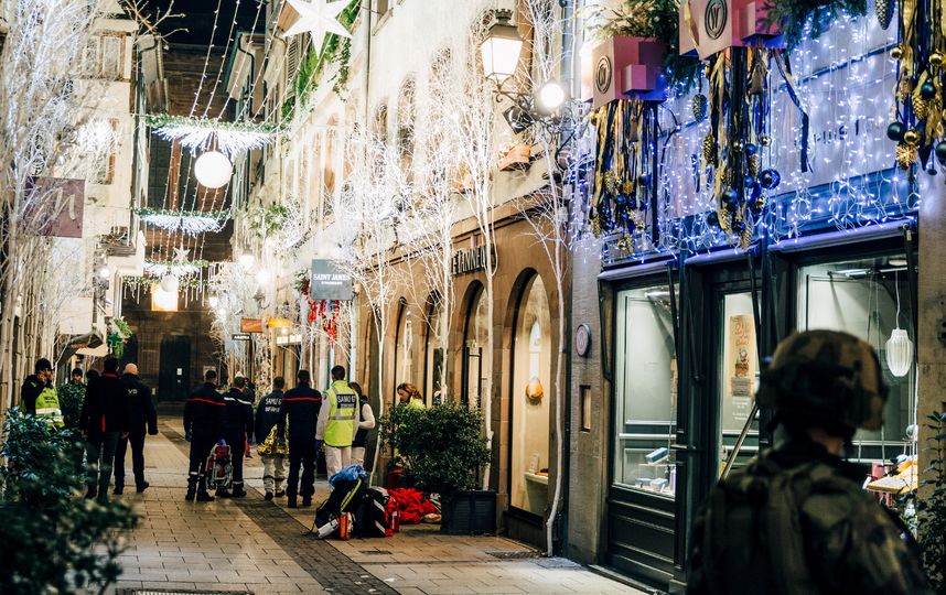 Стрельба на рождественской ярмарке в Страсбурге произошла вечером 11 декабря. Фото AFP