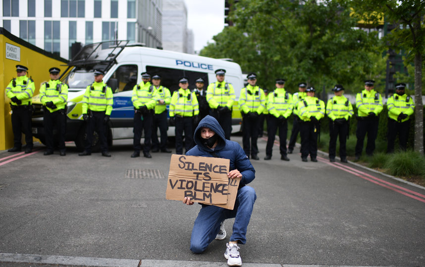 В столице Великобритании прошли протесты, вызванные смертью афроамериканца Джорджа Флойда в Миннеаполисе. Фото AFP
