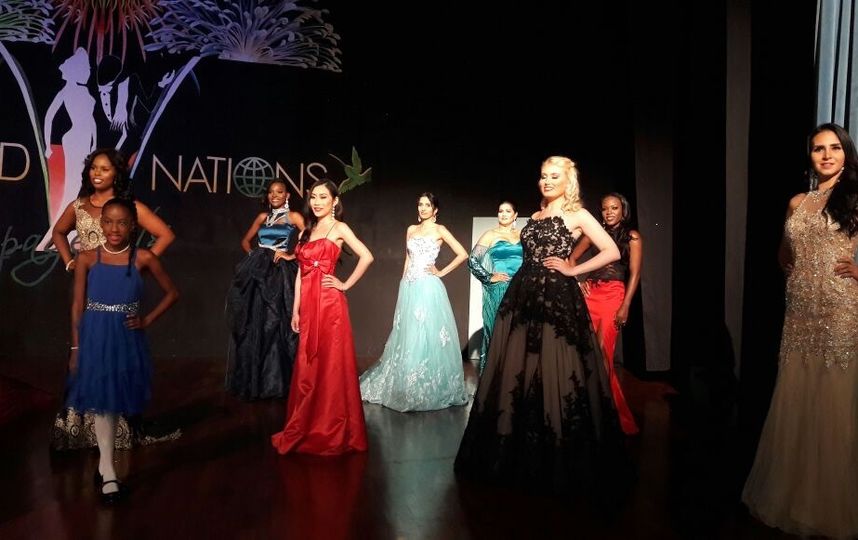 Участницы конкурса. Фото Предоставлено пресс-службой.