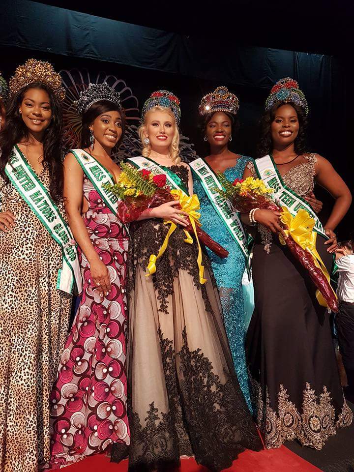 Участницы конкурса. Фото Предоставлено пресс-службой.