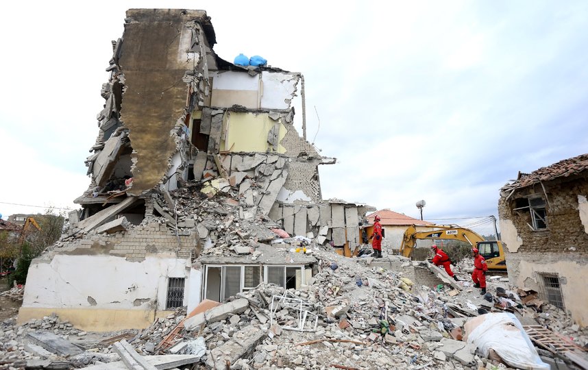 Последствия землетрясения в Албании. Фото AFP