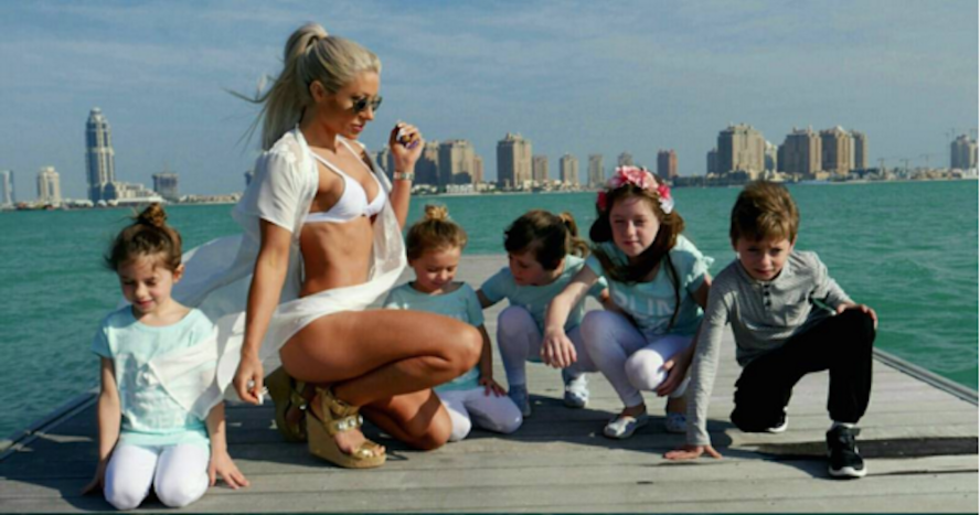 Фото из семейного архива. Фото Instagram/simonegatelyfitmum5