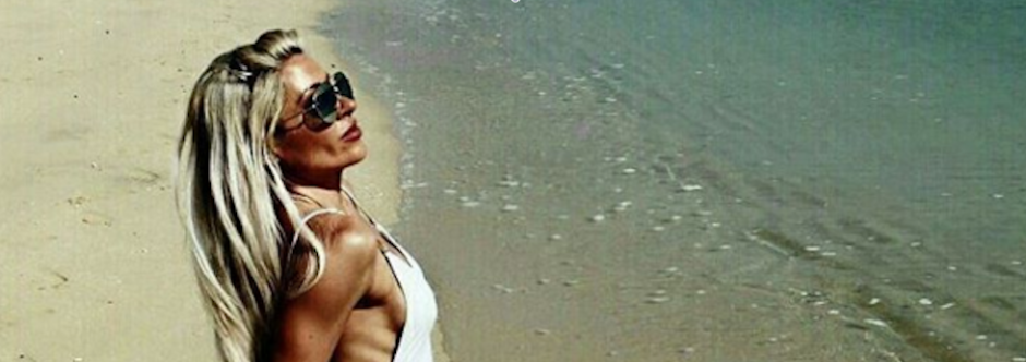 Фото из семейного архива. Фото Instagram/simonegatelyfitmum5