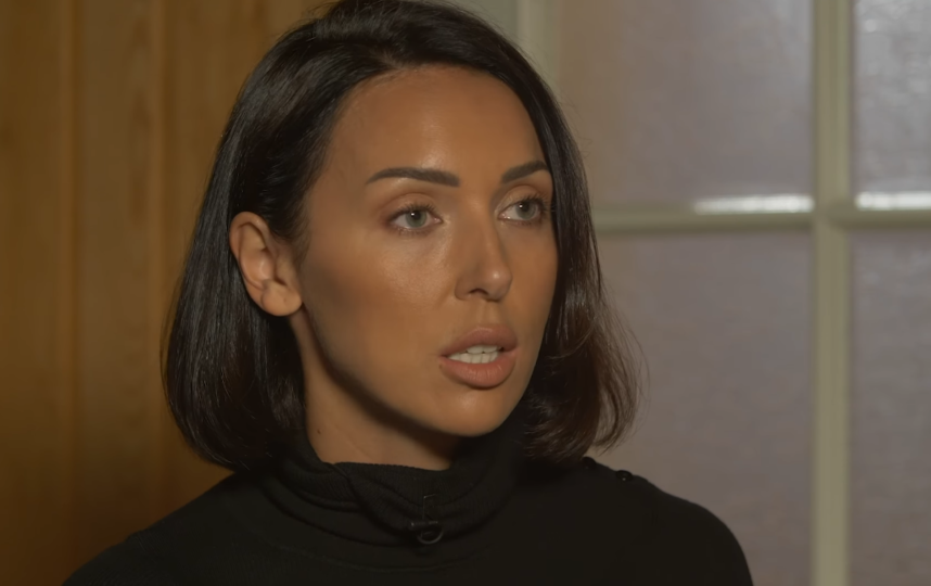 Алсу приняла участие в проекте Ксении Собчак "Осторожно, Собчак". Фото выпуск "Осторожно, Собчак" | www.youtube.com/watch?v=EnZfHD-vqWc, Скриншот Youtube