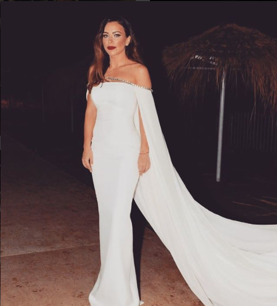 instagram.com/anilorak/?hl=ru.