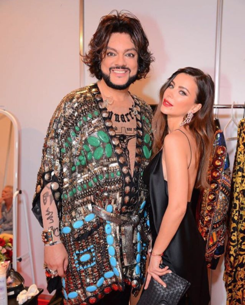 instagram.com/anilorak/?hl=ru.