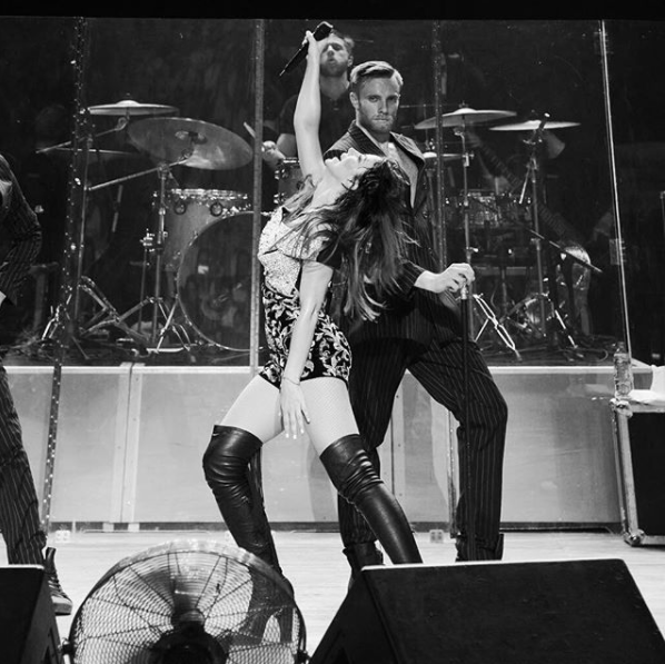 instagram.com/anilorak/?hl=ru.