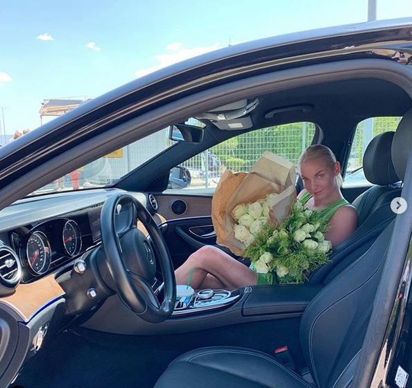 Анастасия Волочкова. Фото скриншот: instagram.com/volochkova_art/