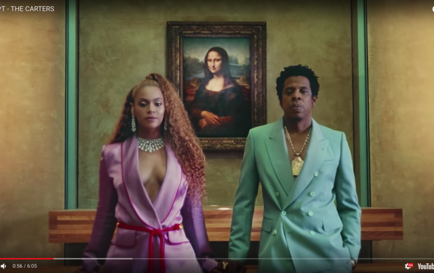 Новый клип на песню, в которой Бейонсе и Jay-Z рассказывают о том, какого успеха, богатства и признания они добились, проводит зрителя по нескольким залам Лувра. Фото Скриншот Youtube