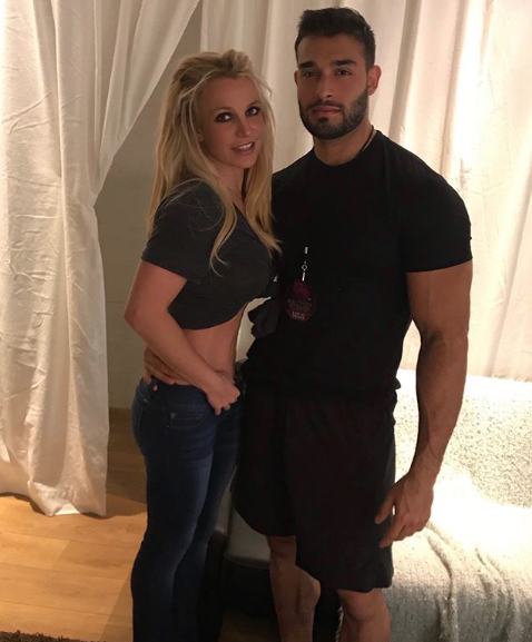 Бритни Спирс и Сэм Асгари. Фото Скриншот Instagram: britneyspears