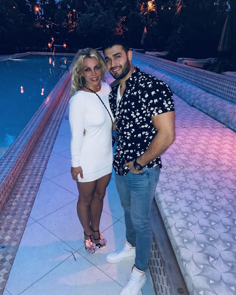 Бритни Спирс и Сэм Асгари. Фото Скриншот Instagram: britneyspears