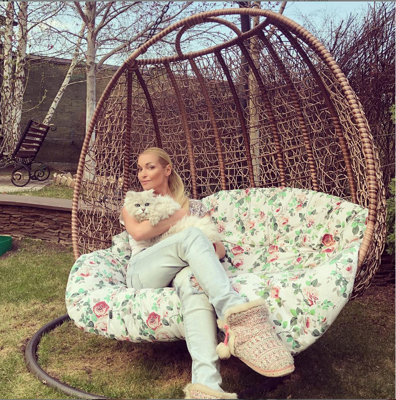 Анастасия Волочкова. Фото скриншот: instagram.com/volochkova_art