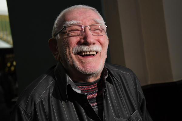 Армен Джигарханян. Фото РИА Новости