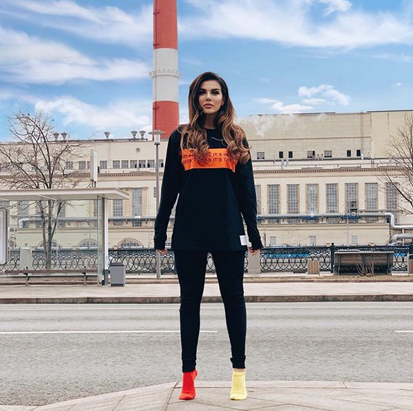 Певица Анна Седокова. Фото скриншот: instagram.com/annasedokova/