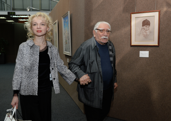 Виталина Цымбалюк-Романовская и Армен Джигарханян. Фото РИА Новости