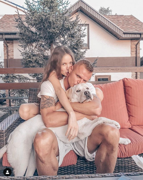 Дмитрий Тарасов и Анастасия Костенко. Фото https://www.instagram.com/kostenko.94/