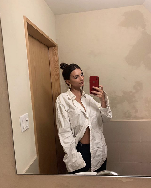 Популярная супермодель Эмили Ратаковски. Фото скриншот: instagram.com/emrata/