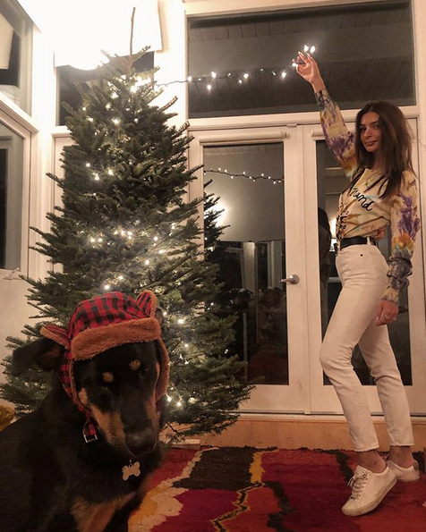 Популярная супермодель Эмили Ратаковски. Фото скриншот: instagram.com/emrata/