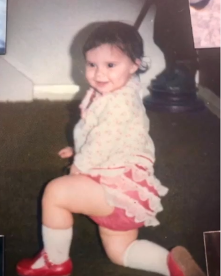 Виктория Бекхэм в детстве. Фото Instagram @victoriabeckham