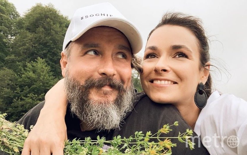 Ирена и Александр. Фото www.instagram.com/irenaponaroshku/, "Metro"