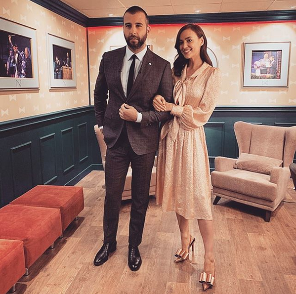 Иван Ургант и Ирина Шейк. Фото скриншот: instagram.com/urgantcom/