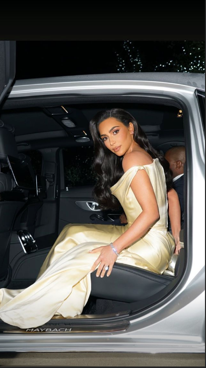 Ким Кардашьян. Фото скриншот instagram.com/kimkardashian/?hl=ru.