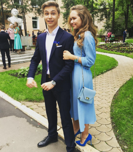 Стефания Маликова с братом. Фото Instagram Стефании Маликовой.