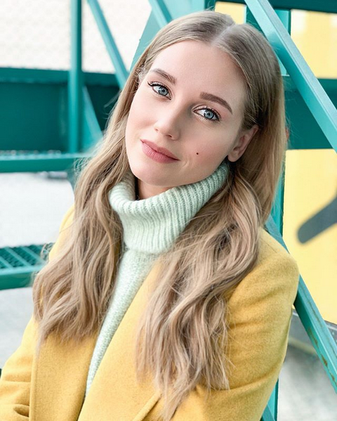 Кристина Асмус. Фото скриншот: instagram.com/asmuskristina/