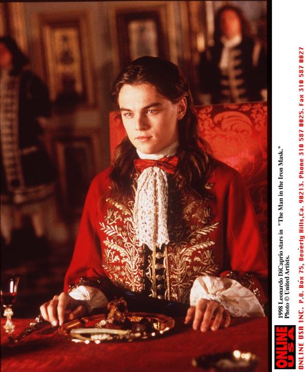 Леонардо Ди Каприо в фильме "Человек в железной маске". Фото Getty