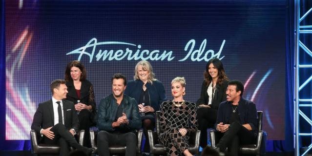 Шоу Americal Idol.
