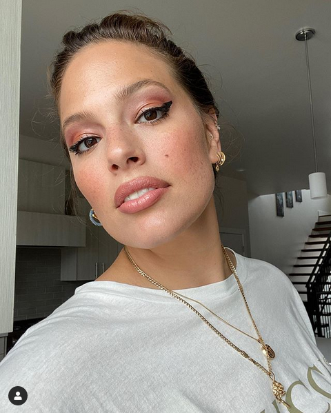 Эшли Грэм. Фото скриншот: instagram.com/ashleygraham/