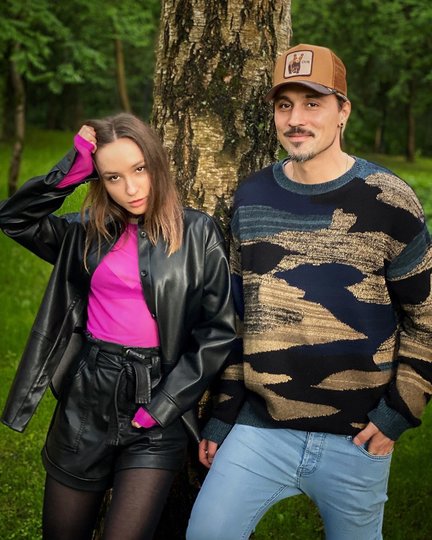 Сестра Димы Билана похожа на брата и ведёт страничку в Instagram: фотогалерея