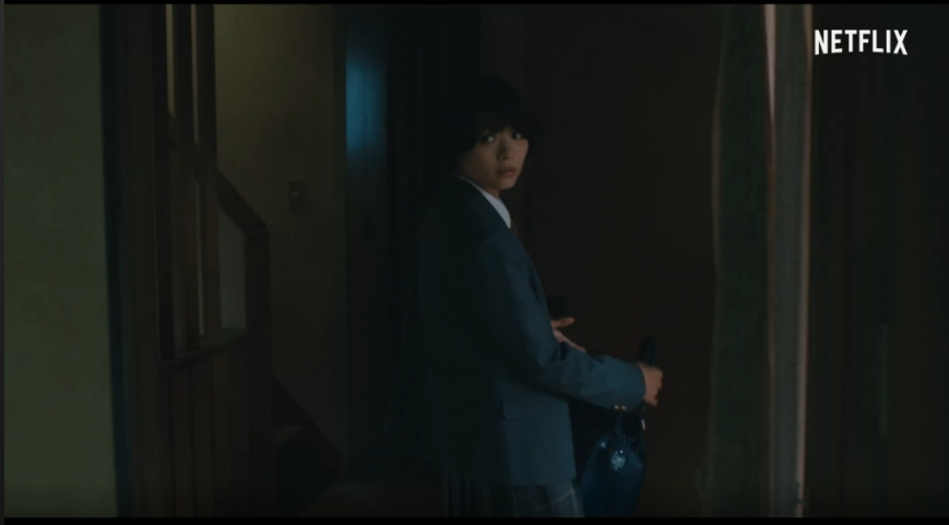 Кадр из сериала "Проклятье: Начало". Фото Netflix, "Metro"