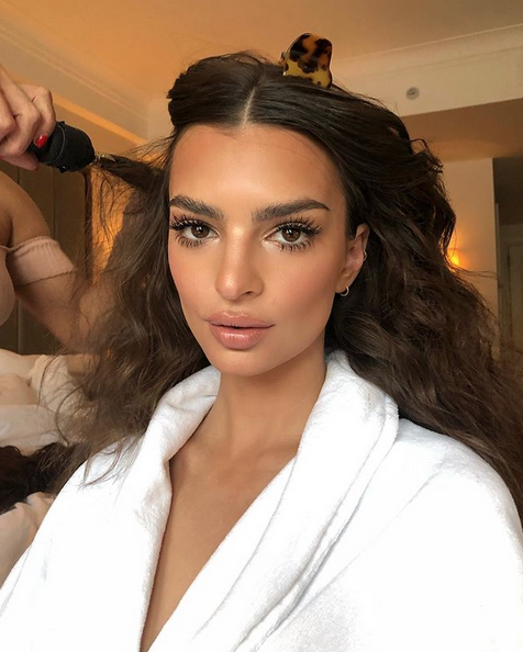 Популярная топ-модель Эмили Ратаковски. Фото скриншот: instagram.com/emrata/