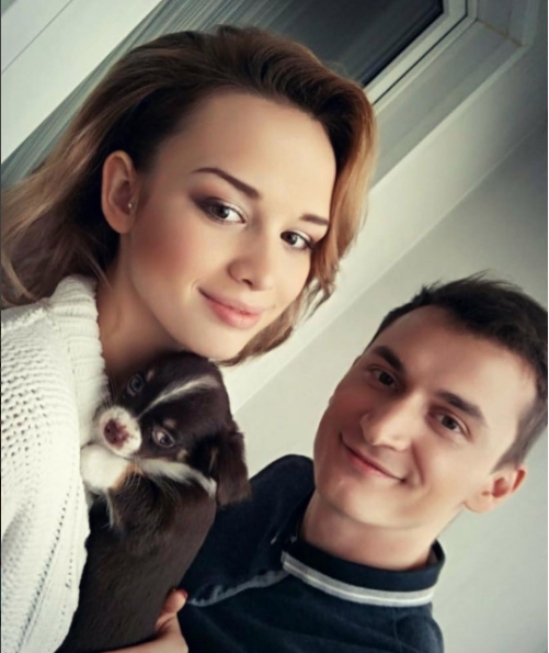 instagram.com/_diana_shurygina_/?hl=ru.