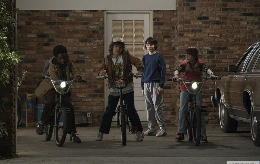 Кадр из сериала "Очень странные дела". Фото kinopoisk.ru