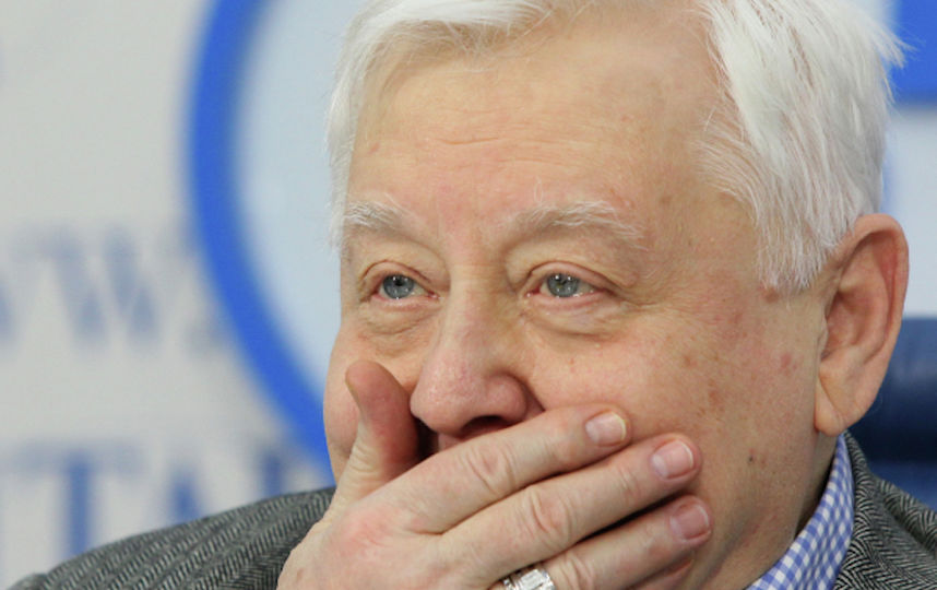 Художественный руководитель-директор МХТ имени А.П.Чехова Олег Табаков на пресс-конференции по итогам заседания Совета по общественному телевидению, 2013-й год. Фото РИА Новости