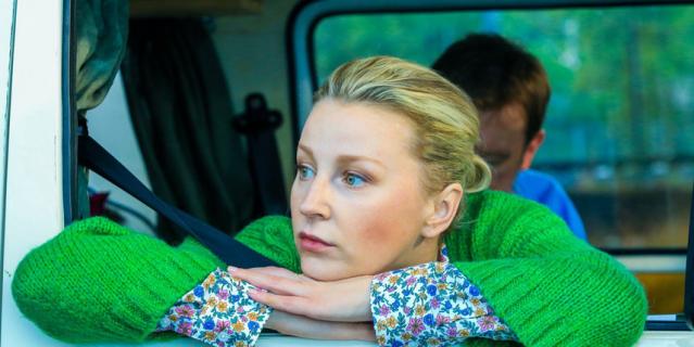 Кадр из сериала "Погнали".