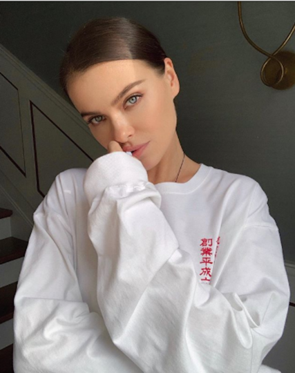 Экс-участница группы Serebro Елена Темникова. Фото www.instagram.com/lenatemnikovaofficial