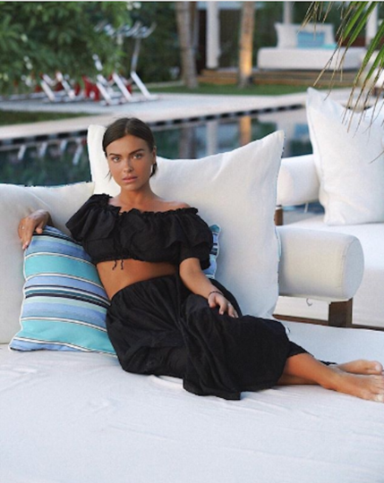 Экс-участница группы Serebro Елена Темникова. Фото www.instagram.com/lenatemnikovaofficial