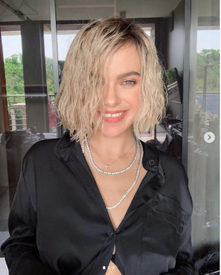 Экс-участница группы Serebro Елена Темникова. Фото www.instagram.com/lenatemnikovaofficial