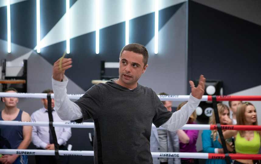 Илья Глинников. Фото Предоставлено пресс-службой телеканала "Супер".