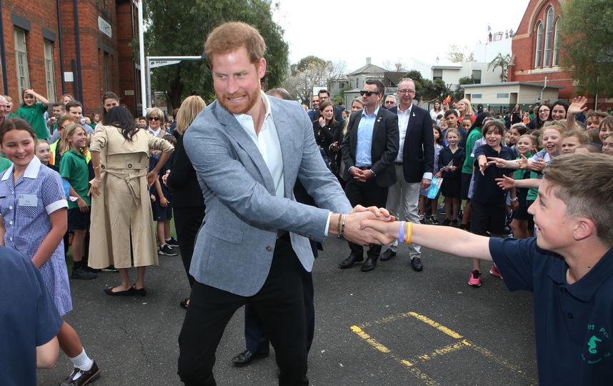 Принц Гарри во время визита в Австралию. Фото AFP